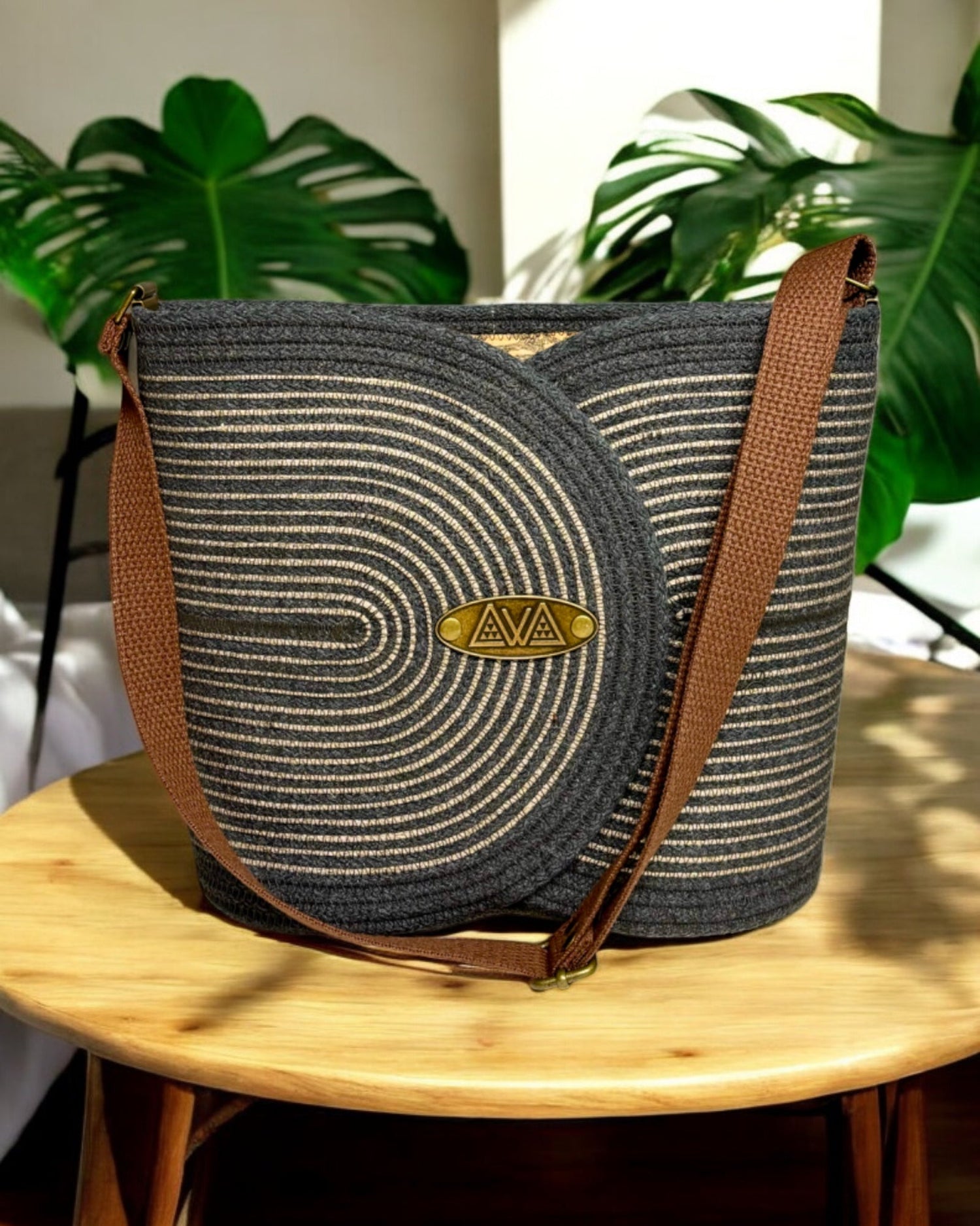 Bucket and Hobo Bags – Stylish, Sustainable, & Handmade