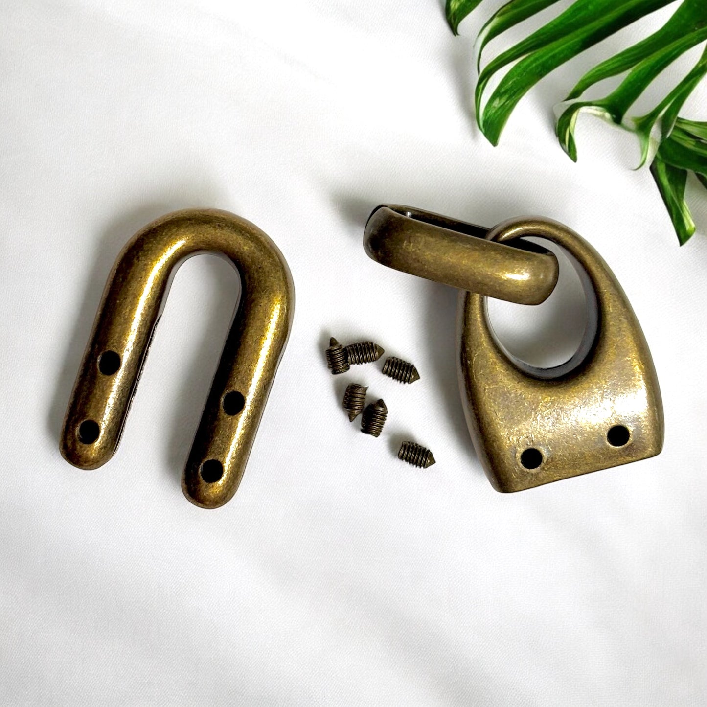 U-Shaped Strap Hangers (Set of 2) – Heavy-Duty Antique Brass